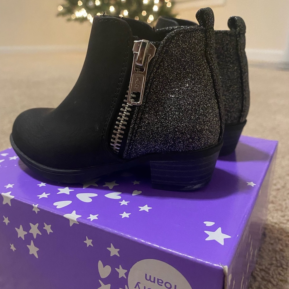 Baby Girl Chelsea Boots 5M